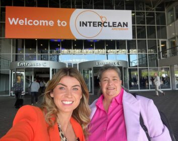 Mrs Buckét brushes up on latest technology at Amsterdam cleaning show