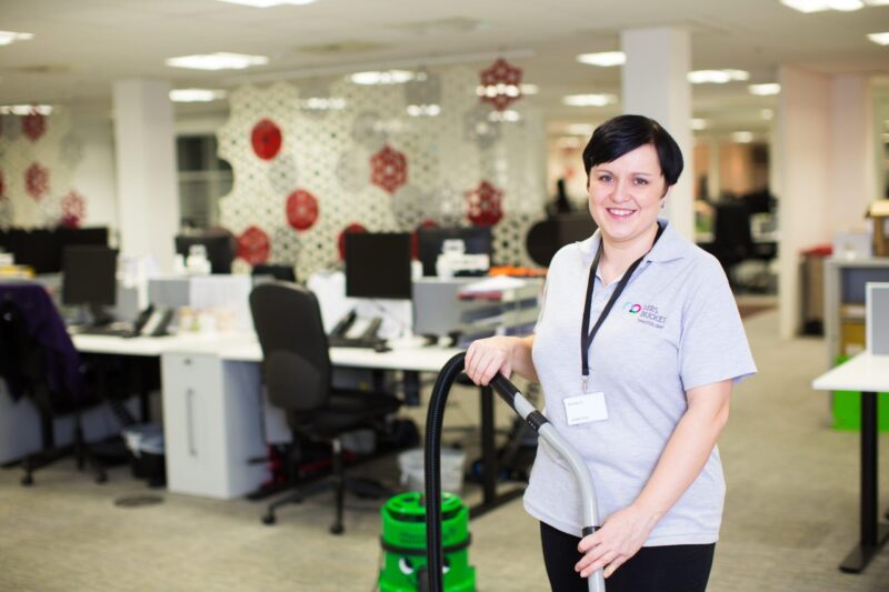 5 Reasons Professional Office Cleaning Is Better Than Doing It Yourself
