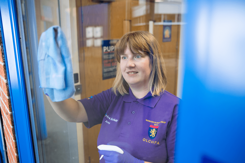 - Mrs Buckét Cleaning Services